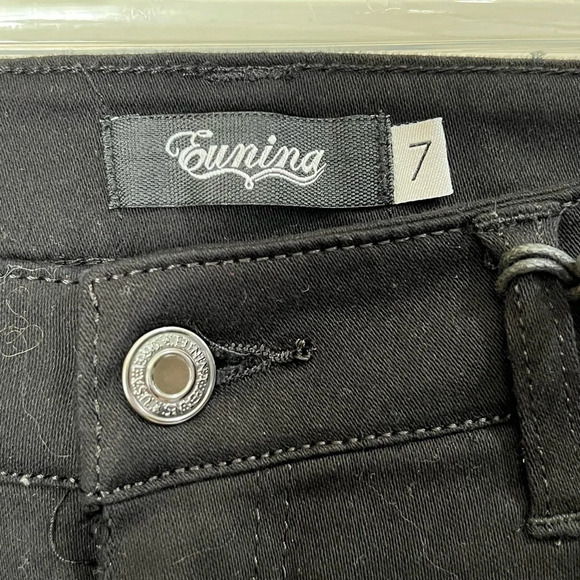 EUNINA Black Skinny Jean - Size: 7 - Picture 3 of 8